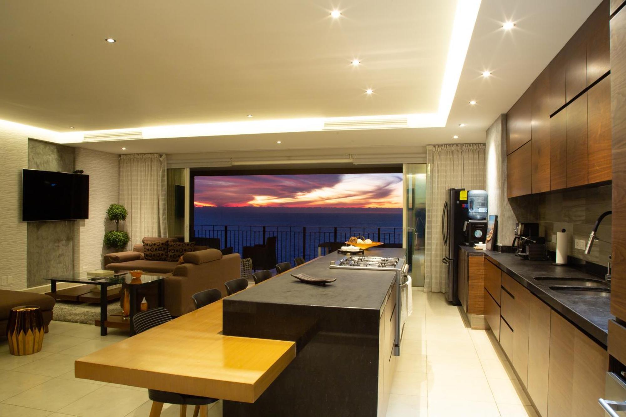 Gorgeous 15 Floor Grand Venetian Apartment Puerto Vallarta Luaran gambar